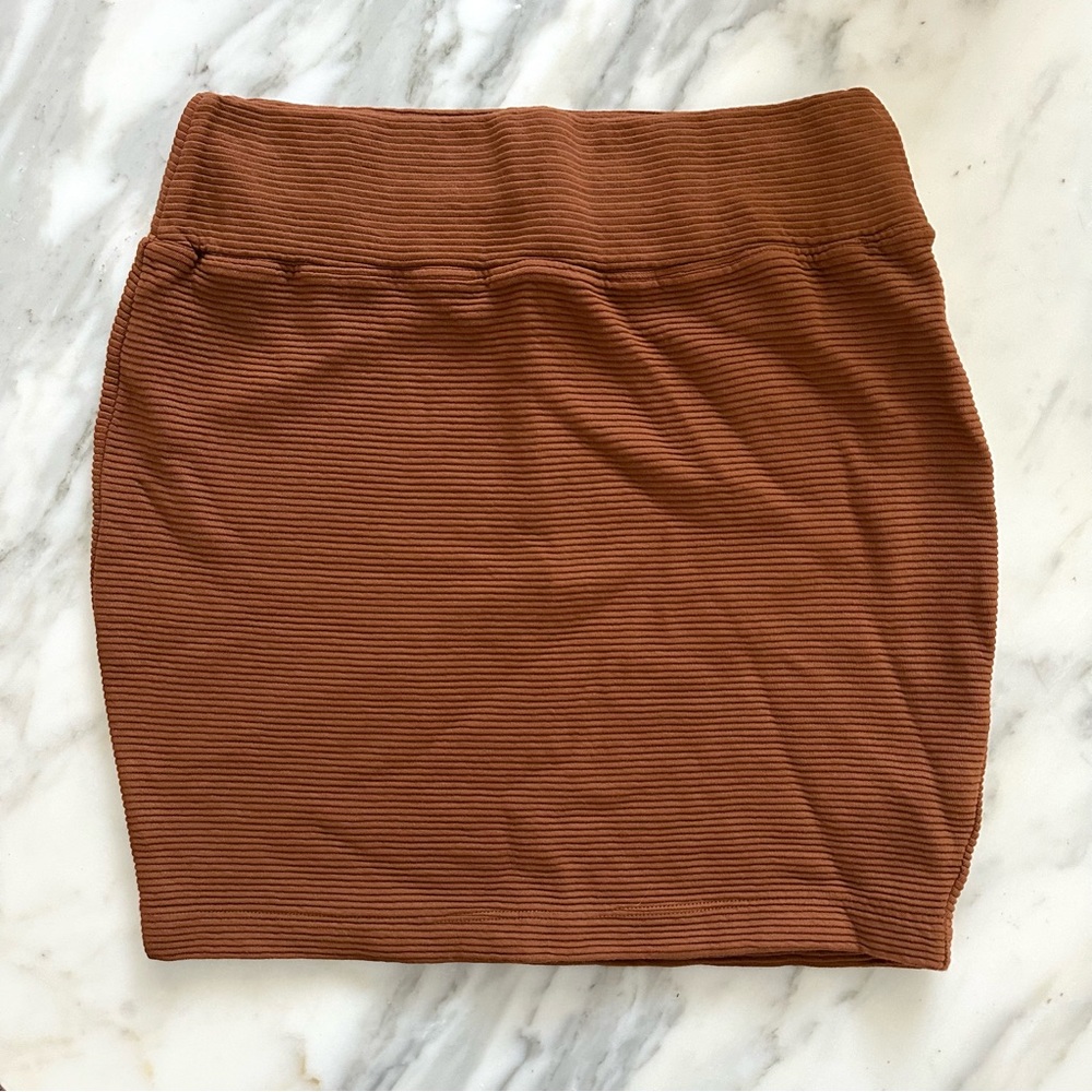 Michael Stars Rust Mini Skirt - Picture 6 of 8